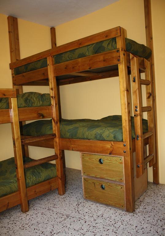 La Closa Hostel Castellar De N'Hug Room photo