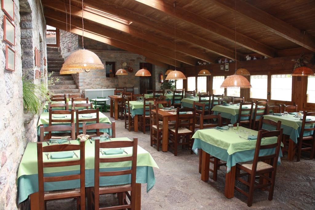 La Closa Hostel Castellar De N'Hug Exterior photo